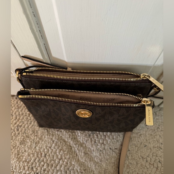 Michael Kors Brown Crossbody Bag - Picture 5 of 6